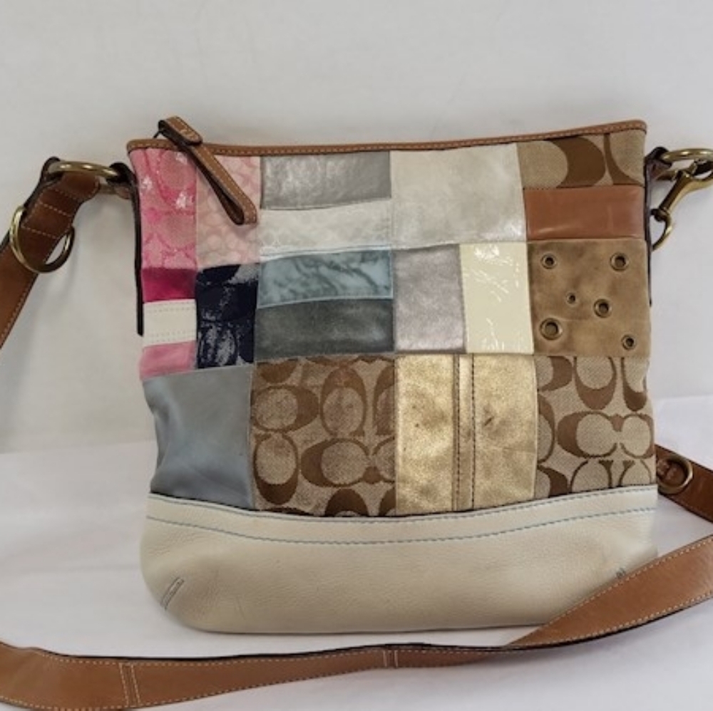 Authentic Coach Crossbody bag